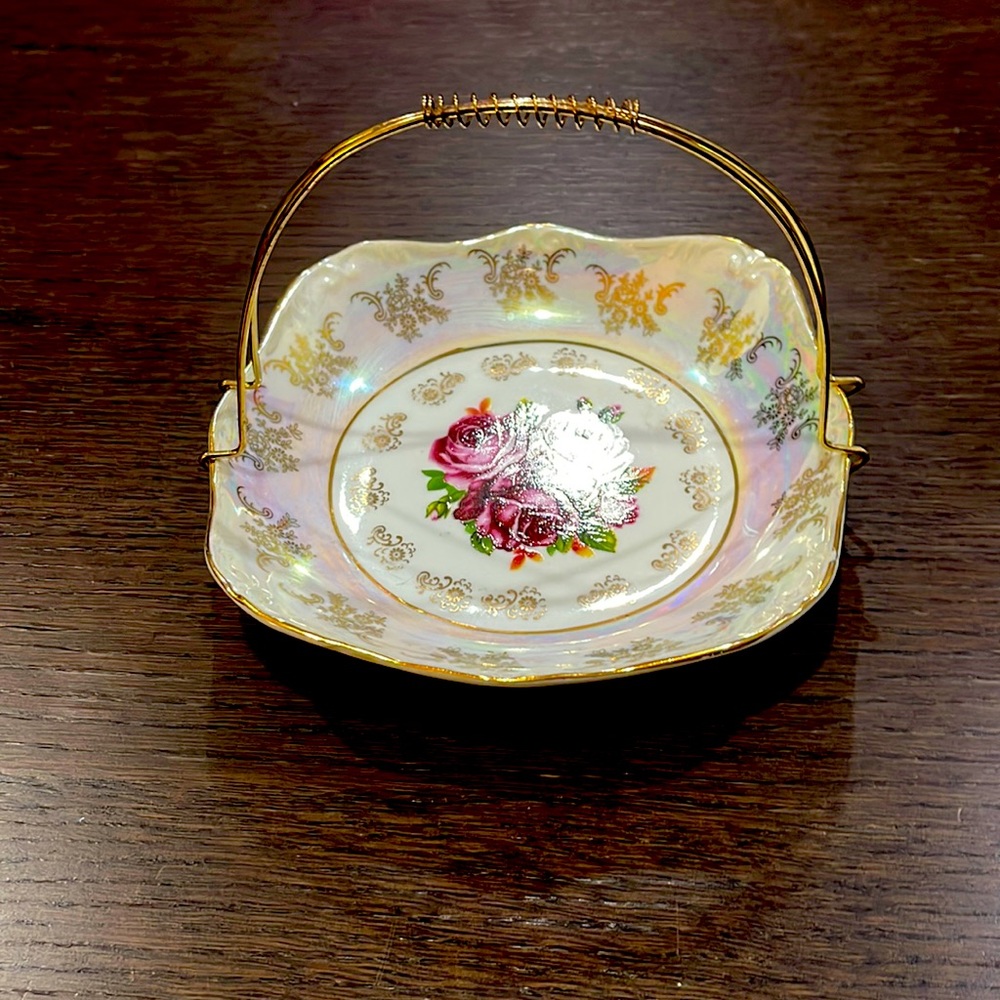 Decorative plate